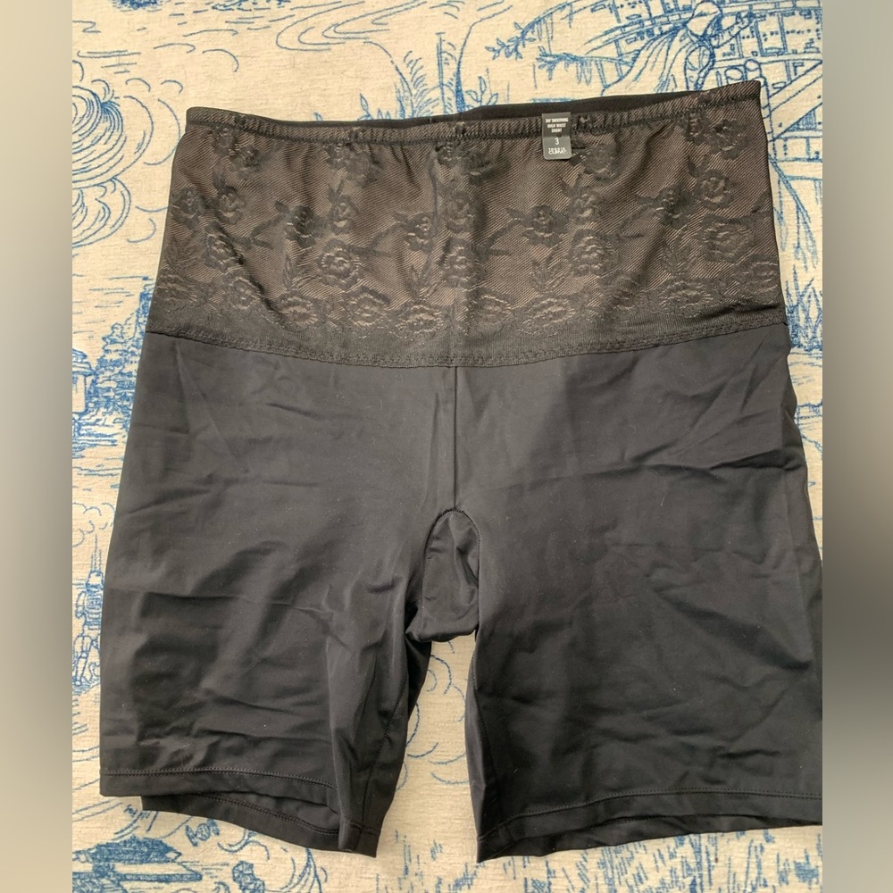 NWT Torrid Curve 360 High Waist Short Size 3 Shapewear